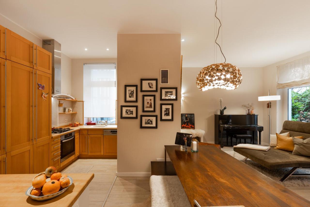 Luxury Townhouse With Garden - A Central Oasis Berlín Exterior foto